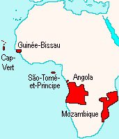 Paulo_X_'s tweet image. THREAD : LES COLONIES AFRICAINES PORTUGAISES 🇬🇼🇨🇻🇸🇹🇦🇴🇲🇿

Angola 🇦🇴 (Colonie : 1507-1955; Province : 1955-1975)

Cap-Vert 🇨🇻(Colonie : 1460-1975)

Guinée Bissau 🇬🇼 (Colonie : 1692-1974)

Mozambique 🇲🇿(Colonie : 1505-1951; Province : 1951-1975)

Sao Tomé 🇸🇹 (Colonie XVème.s-1975)