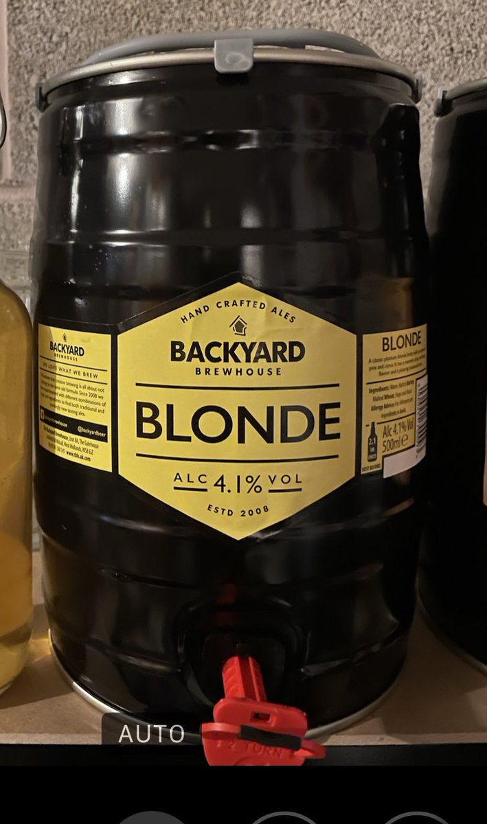 52degreesbeer's tweet photo. For those lucky enough to live nearby we have a limited range of mini-kegs available (hey, it is January). 🏭 🚗 

Blonde 4.1%, our signature Backyard Blonde Ale and Devil’s Horse 4.3% Irish stout (dark beer lovers this is a treat)
Opening hours listed. Reservations available📞📧 https://t.co/oWdqFLolss