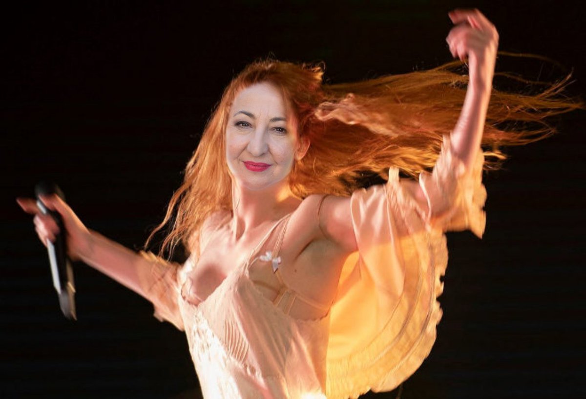 croquetalover_7's tweet photo. Florence and The Machi https://t.co/64KCMiYTjF