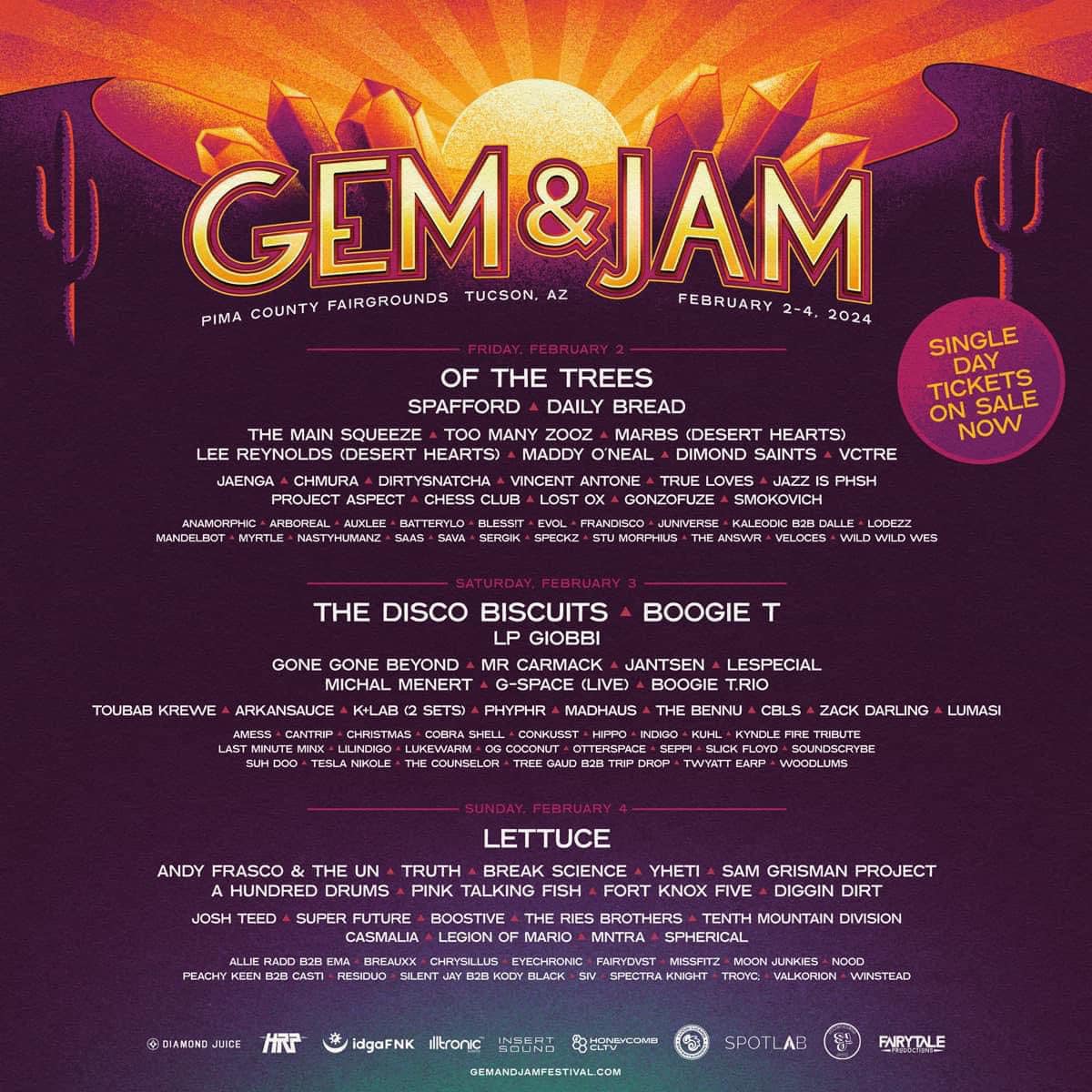 itszephra's tweet photo. It's Gem &amp; Jam Week!!! This weekend @allieradd x EMA will be serving you a Sunday Service Slay at 2:50PM SHARP at the Opal Stage 🖤 We are combining both of our favorite styles for a wonky wubby drummy &amp; bass-ie UK bassline-ie extravaganza,  can't wait to boogie with youuu 🖤✨ https://t.co/jDqZTtaYiO