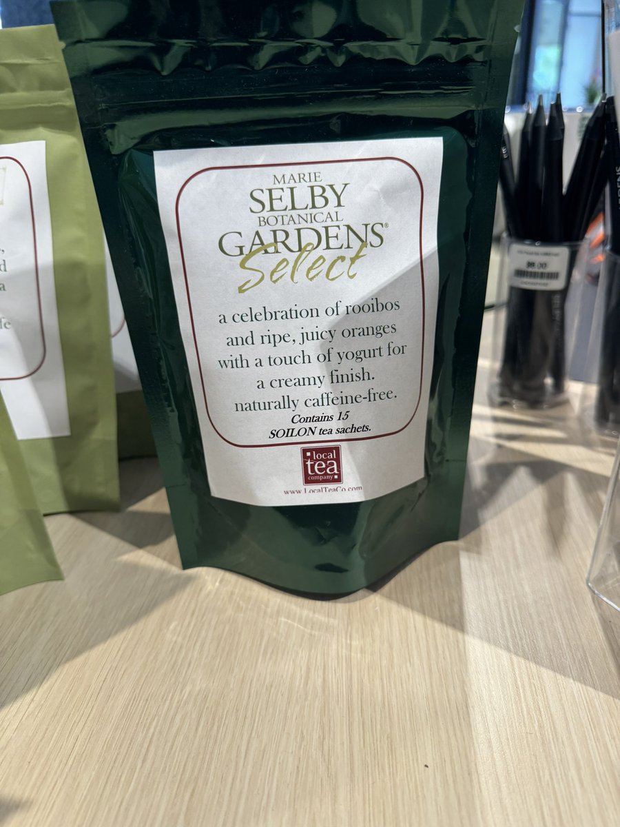 LocalTeaCo's tweet photo. A customer visited @SelbyGardens this weekend &amp; shared a few pix. 

The downtown campus is spectacular!  What a local treasure!

Enjoy your #tea Mary

#Selby #SelbySelect #SecretGardenGreen #LittleMonkey #SipLocally #LocalTea  #LooseLeafTea #LooseTea #sarasota #SRQ #SelbyGardens https://t.co/3Ert7NDMzu