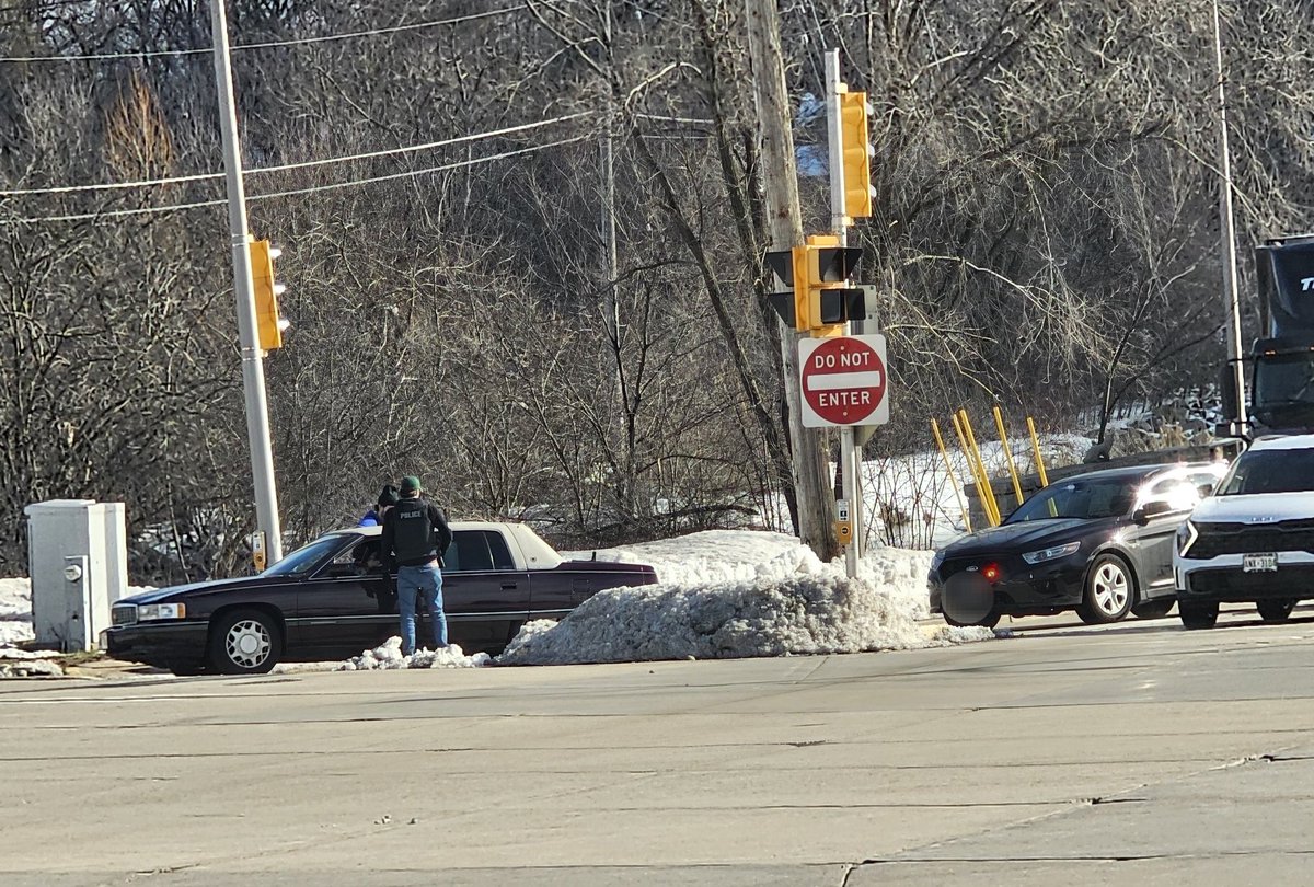 WaukeshaAlerts's tweet photo. Expect brief delays on Moreland turning onto E North. Detectives have pulled a subject over that is blocking the turn lane. https://t.co/woMjn44S0c