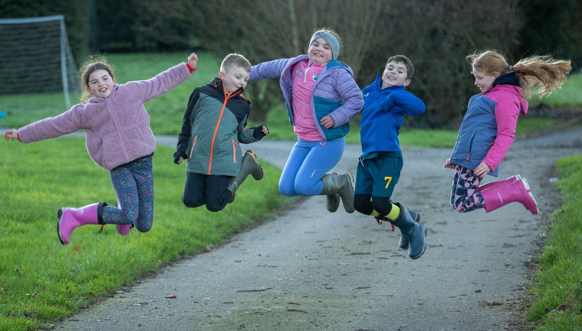 EmbraceFARM's tweet photo. 2 days to go! Let's get wellie crazy!  

Share your wellie antics on social media by tagging Embrace FARM and using the hashtag #WOWEmbraceFARM

#EmbraceFARM #EveryStepCounts #DunlopWellies https://t.co/u7m250rUxh