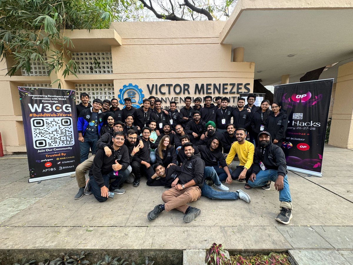 harshSoni_tech's tweet photo. Voyager Captain Harsh, on duty as `organizing crew` for #OPHacks at @iitbombay 🫡 experienced amazing codeCrafts 😍
Massive thanks to @fst_manon74 for bringing the charm and groove to the event! Hats off to @OnlyDust and @Optimism for the epic partnership!
Fer Milange 😚 https://t.co/0zYpXUIbux