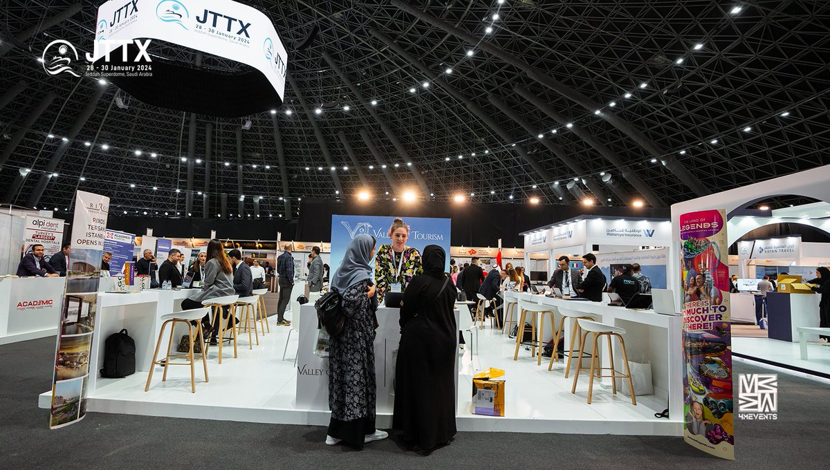 jttx_sa's tweet photo. جانب من حضور زوارنا من جميع أنحاء العالم في #معرض_جدة_الدولي_للسياحة_والسفر ✈💫 https://t.co/xHFDrhrpqM