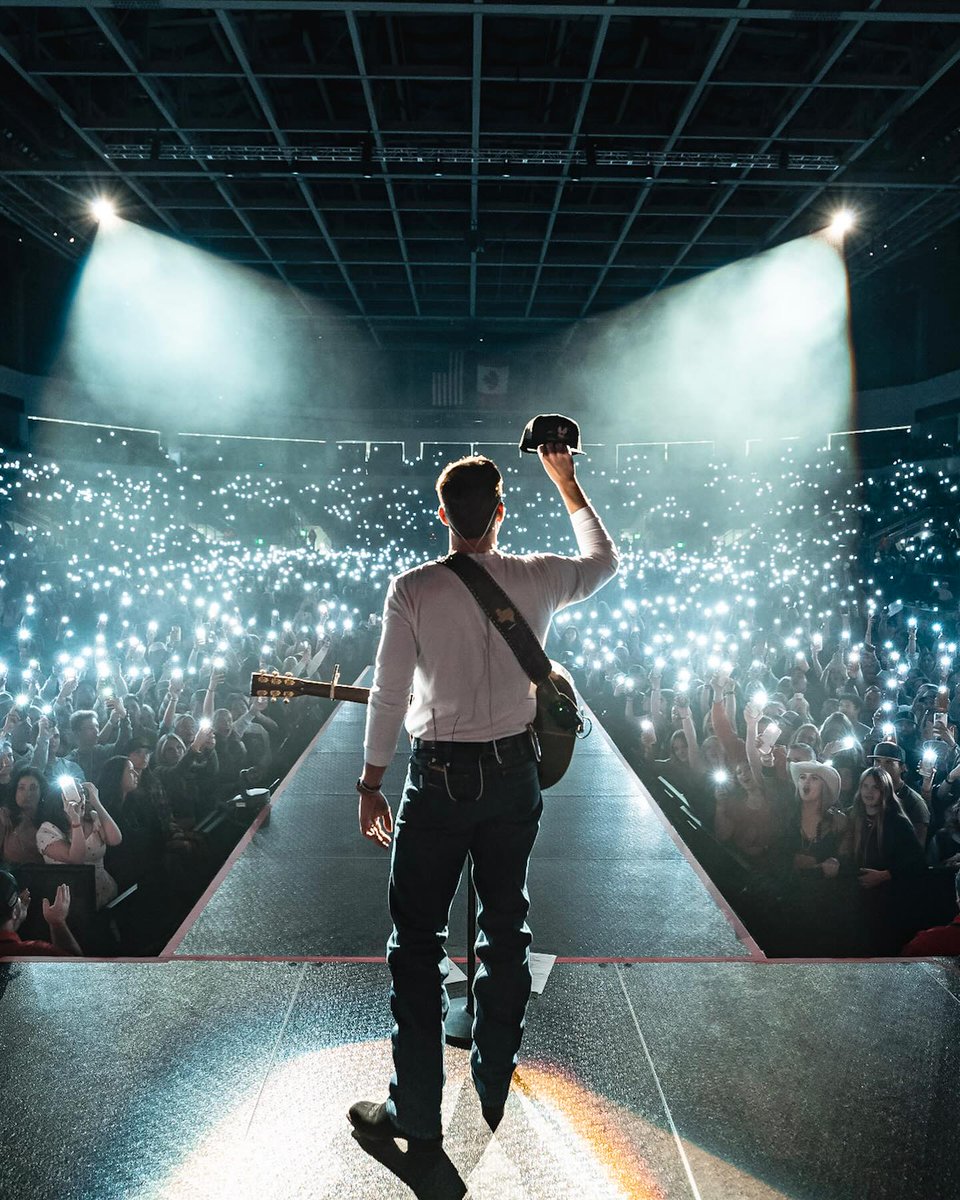 Parker McCollum tweet media