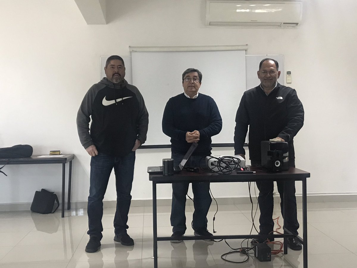 RogerCastilloR's tweet photo. #InstitutodeEducaciónObrera #FIDTH cursos “Negociación de Contrato Colectivo de Trabajo” #MagnaPowertrain #Proesa #KayGráficas educación sustentada legalmente, compromiso total con los trabajadores #SR®️ @tereso_medina @ardavilame @jesus_castill67 @adolfo_gaona1 #STOIC #SITEC https://t.co/NJtpqLht48
