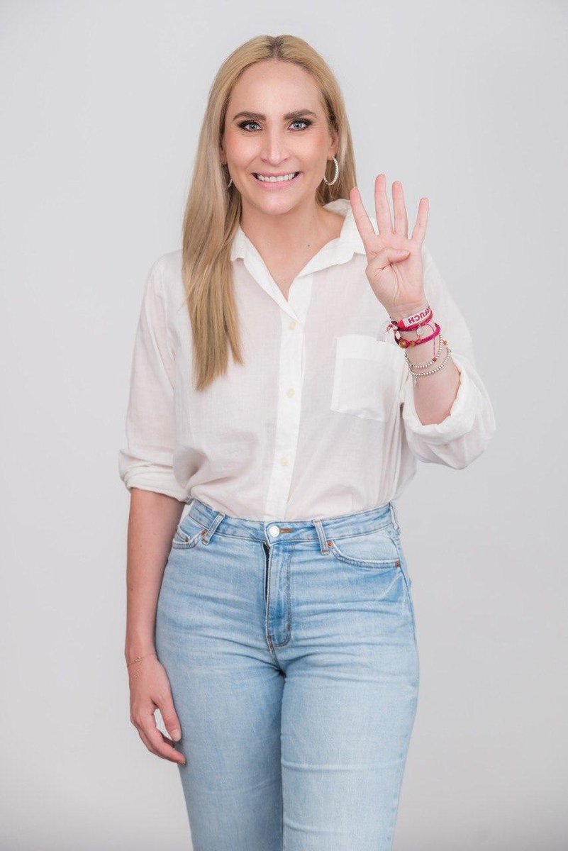 Es <a href="/SusanaCueto7/">Susana Cueto</a>  la aspirante favorita para liderar la transformación en Cuajimalpa <a href="/mario_delgado/">Mario Delgado</a> <a href="/CitlaHM/">Citlalli Hernández Mora</a> <a href="/g/">Senator Greg Leding</a> <a href="/Claudiashein/">Claudia Sheinbaum Pardo</a>
<a href="/Sebas_RM/">Sebastián Ramírez Mendoza</a> reflexion24informativo.com.mx/es-susana-cuet…