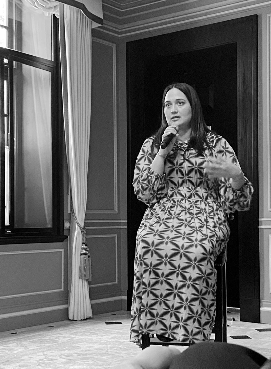 Had the absolute honour of meeting <a href="/lily_gladstone/">Lily Gladstone</a> 🙏🏽🌟♥️ such a powerful and serene voice! All power to you - I pray you get that #oscar it’s soo deserved! 
#lilygladstone #Oscars2024 #indigenousvoices #killersoftheflowermoon #wftv