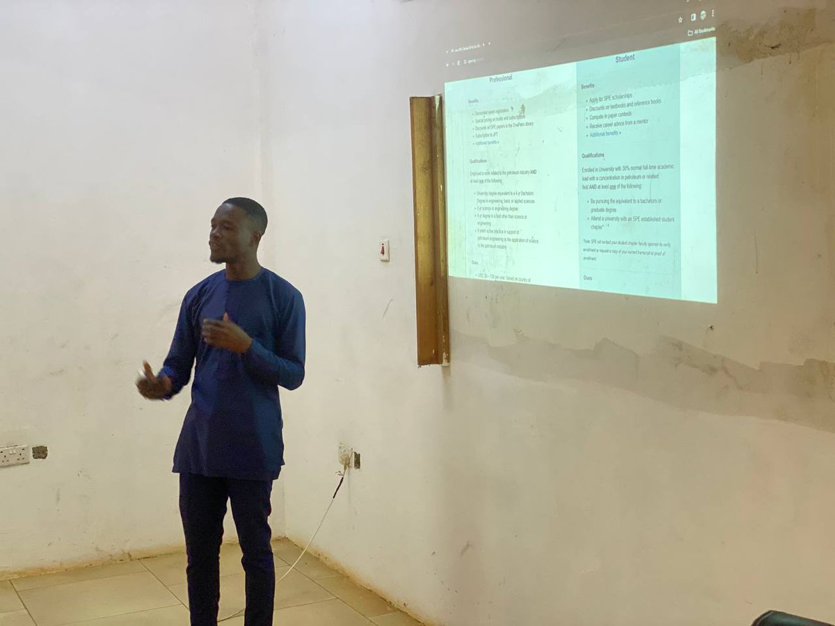 sagoe_khobby's tweet photo. Excerpts of SPE registration which happened on Friday, 26th January 2024. SPE UENR CHAPTER is poised on bringing the student populace under the wing of the Society of Petroleum Engineers. 
*#we-are-spe*🫶 https://t.co/QKn7tBAT6I
