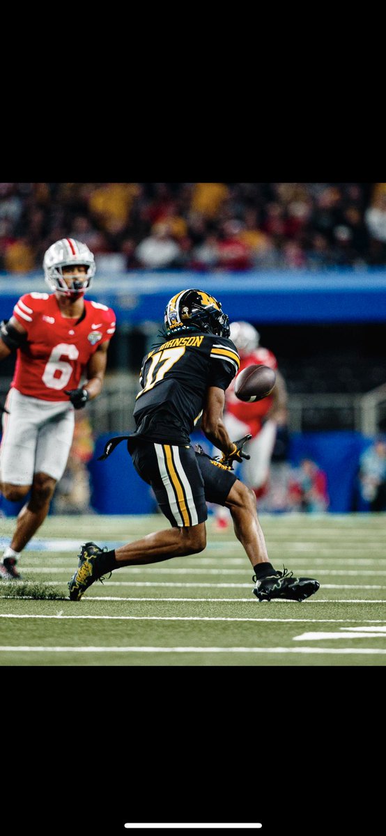 Blessed to receive an offer from <a href="/MizzouFootball/">Mizzou Football</a> thank you coach <a href="/DLineGURU/">Coach AL Davis</a> <a href="/RyanTrichel/">Ryan Trichel</a> 🟡⚫️
<a href="/DaJuanSanders/">Coach D. Sanders</a> <a href="/kruffin60/">Agent Ruffin🏀</a> <a href="/HlbBraves/">Recruit HLB Football</a> <a href="/EDGEASSASSINS/">EDGE ASSASSINS</a>