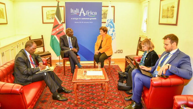 KenyaYaendelea's tweet photo. President Dr. William Ruto, In Rome, Italy, held talks with the Managing Director of the International Monetary Fund @KGeorgieva

The IMF continues to facilitate trade and promote economic growth by helping Kenya maintain economic stability.

 #KenyaYaendelea https://t.co/LHBvXG4I82