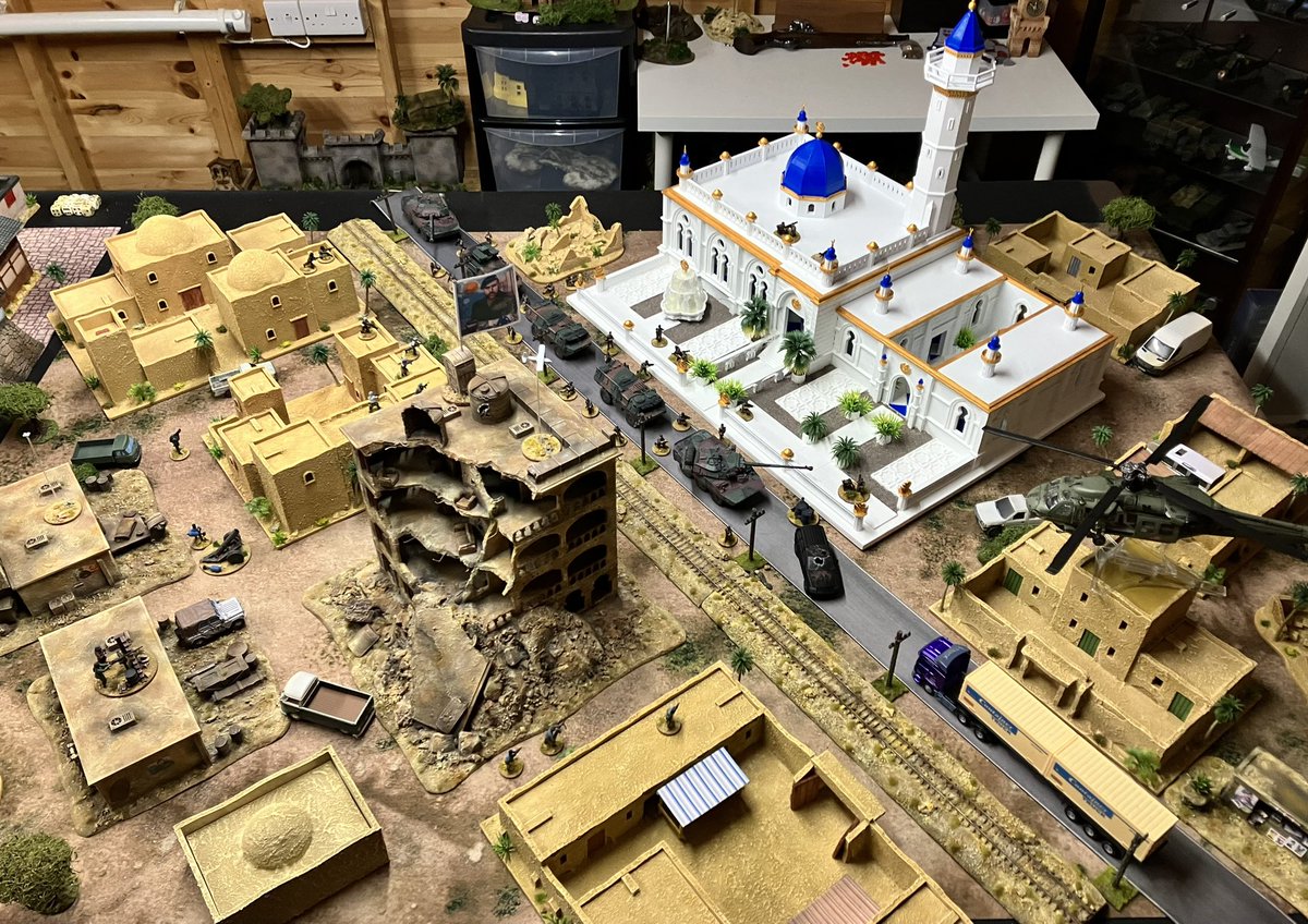 Raglan 🇺🇦 tweet media