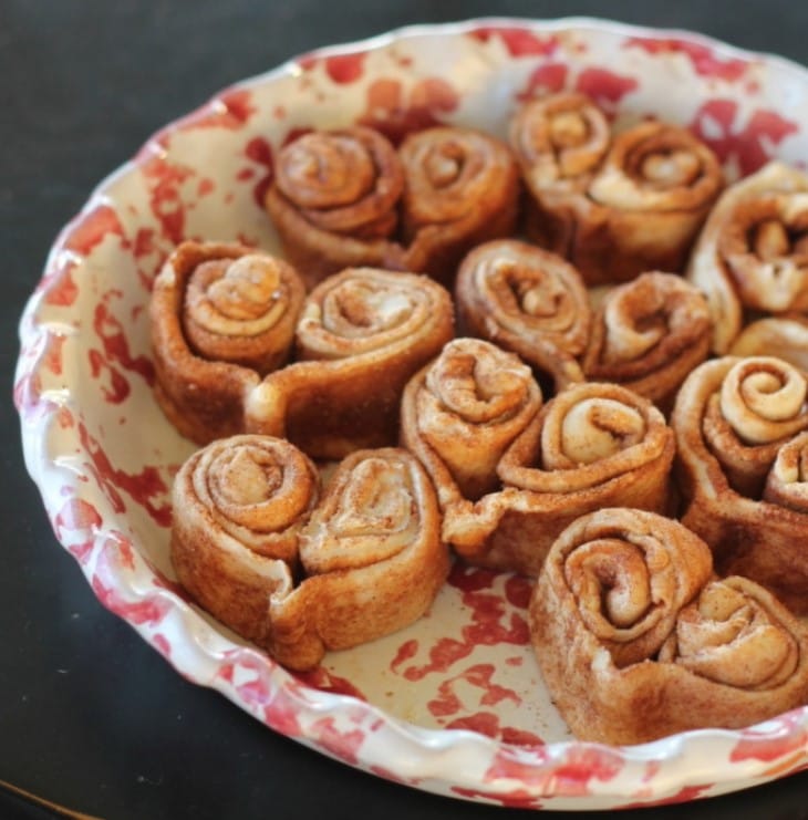 Heart Shaped Cinnamon Rolls (SO MUCH FUN For Valentine’s Day!): Heart Shaped Cinnamon Rolls (SO MUCH FUN For Valentine’s Day!)

 6 Comments dlvr.it/T22WWD