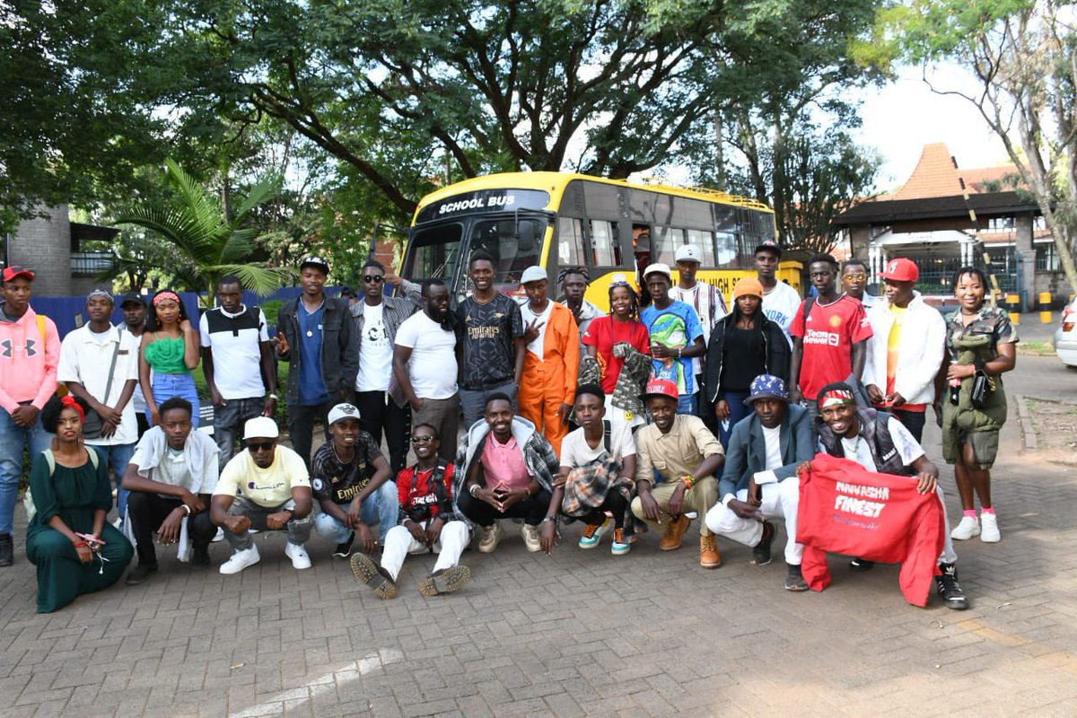 Naivasha_Finest's tweet photo. MBOGI YA VASHO💥
During STRUGGLES ZA MTAA album launch by @PalmaVasho at KENYA NATIONAL THEATRE💯
VASHO ON TOP🇰🇪

President Dr. William Ruto David Ndii Dollar Cassypool Pink Ladies Khalwale Burkina Faso Babu Owino Kenya Azimio Luos Super Metro Kaunda Itumbi Raila East African https://t.co/p3tmrjFMKF