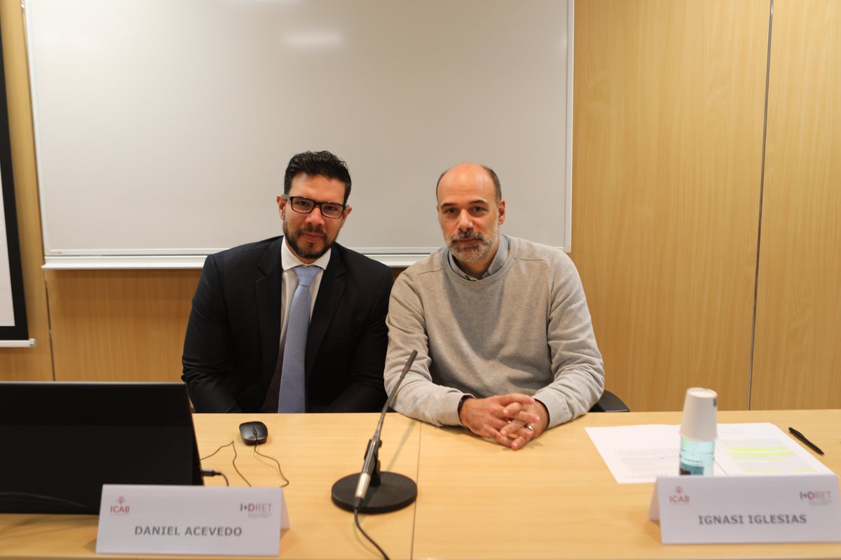 ICABarcelona's tweet photo. 🔝 Hem acollit una interessant conferència en format blended sobre  #TransformacióDigital de l'advocacia. Reflexions més enllà de la Intel·ligència Artificial #IA amb @danielacevedos, director global de Product Marketing d'@vlex_es. 

Amb el suport de #vLex. https://t.co/buDpqwKBE7