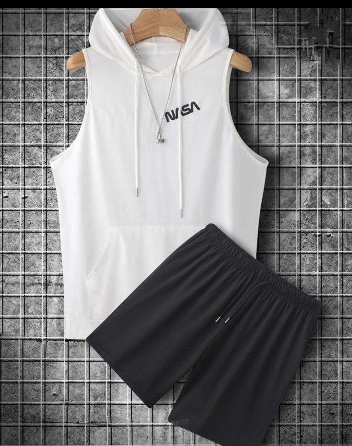 preshluxuries2's tweet image. Sleeveless hoodie and joggers Available in all sizes

Price:N17,000 each 

LOCATION:Lagos State and we deliver nation wide

11th of February/Angola/Airtel/Tiwa Savage/Al Hilal/Billionaire/#DavidoO2Arena