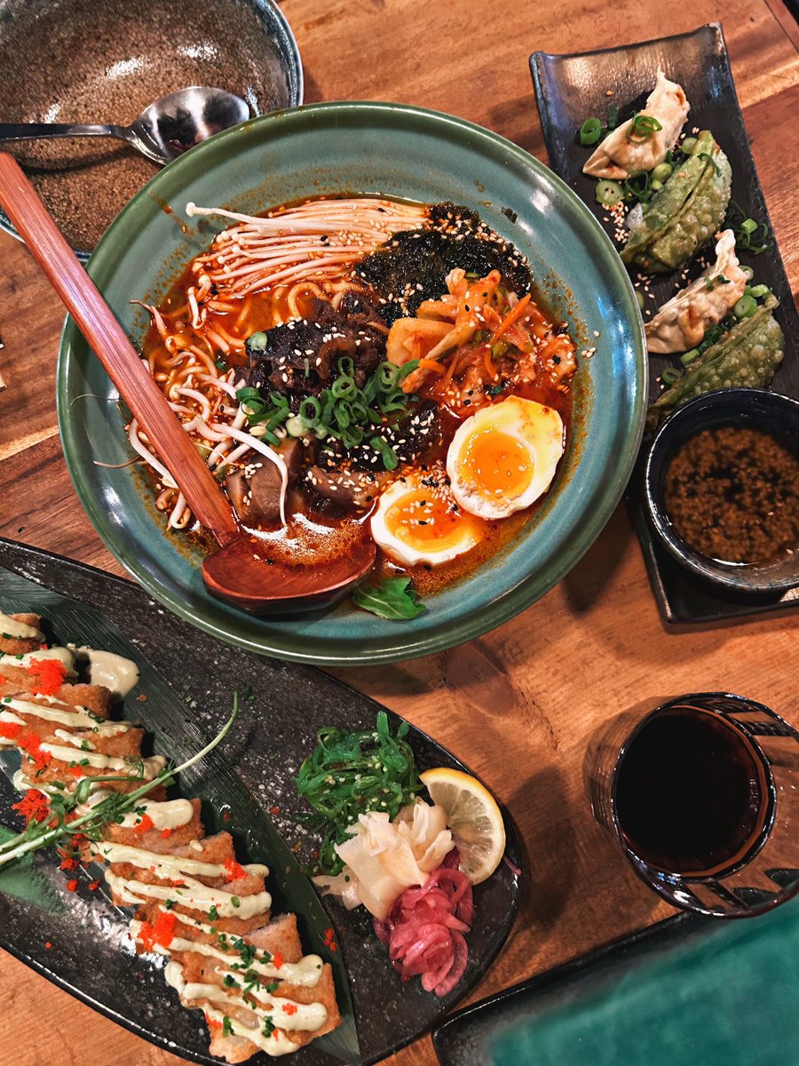 brysbanekeith's tweet photo. 🥢 https://t.co/ooM1YVvnLL