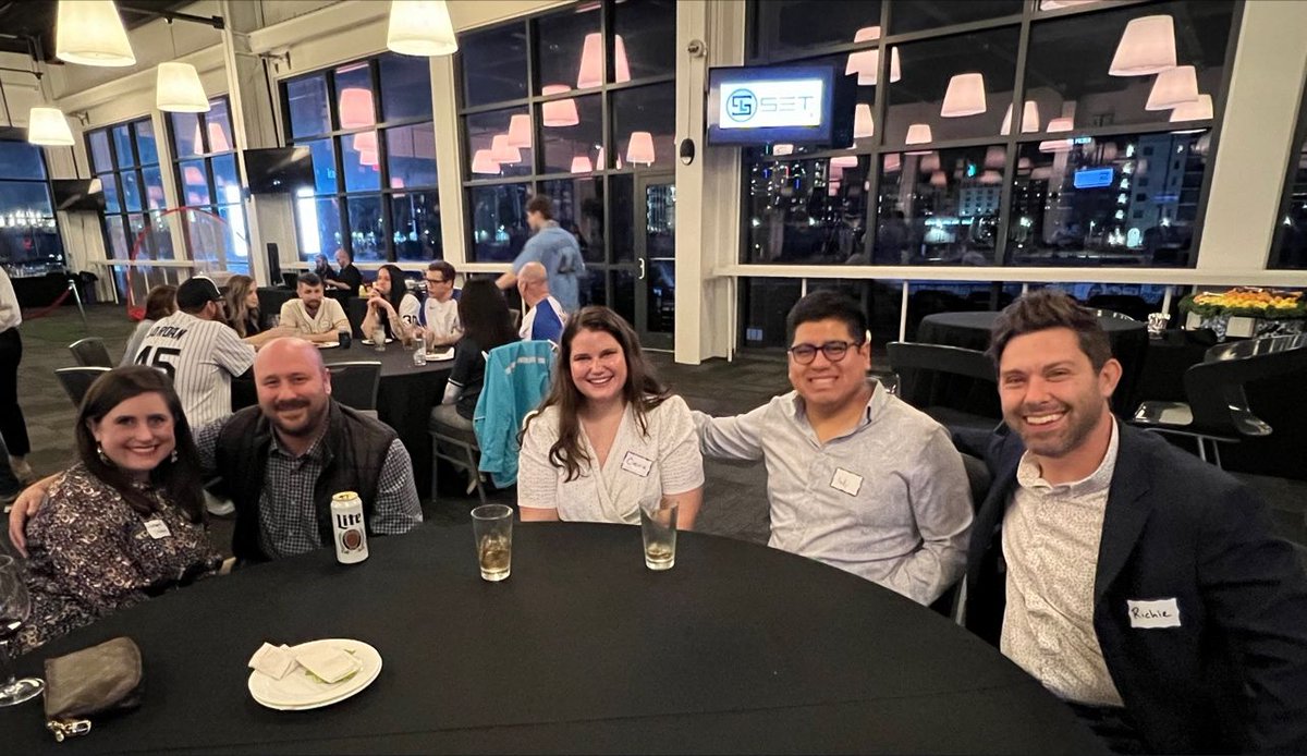 SET_Logistics's tweet image. 🎉 Had a blast at SET Logistics’ New Year’s Party at Regions Field Ballroom! Great food, good times, and the amazing Blanton Reed band made it a night to remember. Cheers to the memories and the start of a fantastic year! #SETLogistics #logistics