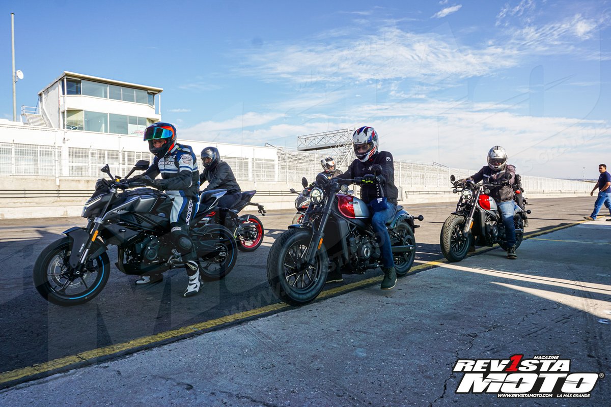 Revista_Moto's tweet photo. Este domingo se llevó a cabo el 𝐃𝐞𝐦𝐨 𝐃𝐚𝐲 de @cfmotoangelopolis, distribuidor oficial en Puebla @cfmoto_mexico
Más detalles y nuestra galería en: https://t.co/j2rwq8aAhC
#revistamoto
#soyrm
#lamasgrande
#eventorm
#cfmotomexico
#cfmotoangelopolis
#cfmoto https://t.co/pkovbxqYiH