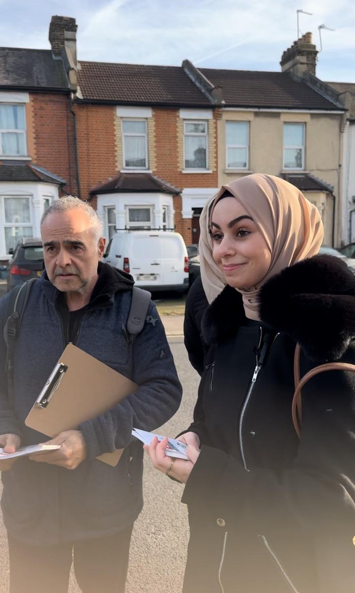LeftUnityParty's tweet photo. Leanne Mohamad's campaign for  Ilford North has started. The feedback she got from the voters door step was positive - with one resounding  message "get rid of Wes Streeting!" https://t.co/VThve5MD9u