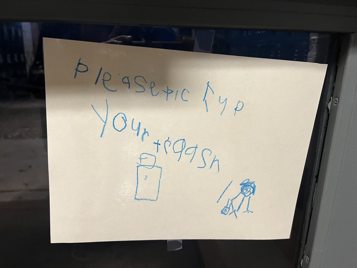 Amanda Cochran tweet media