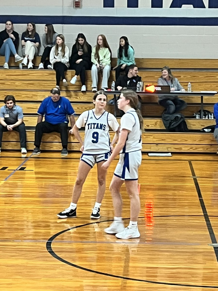 Brent Macke tweet media