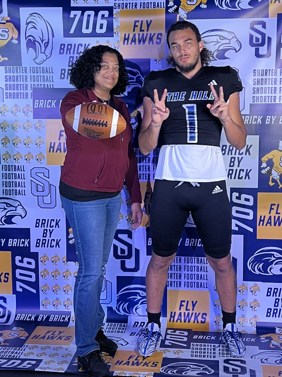 NateG_007's tweet image. Appreciate @Shorter_FB  For having me out for an Official Visit!! #timetogotowork #TE88 #jucoproduct

@coachmorrison58 @Coach4manSU 
@kato_coach @NEGARecruits @recruitNE_GA @RecruitGeorgia