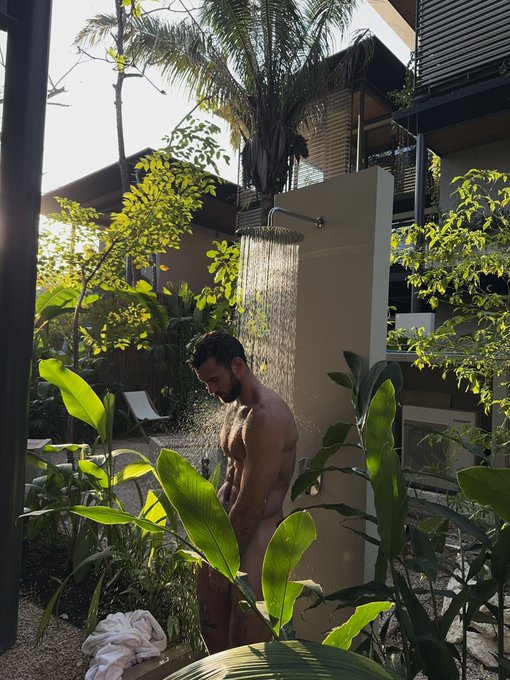 Watch michael ༄'s leaked NSFW photo on TwXstars