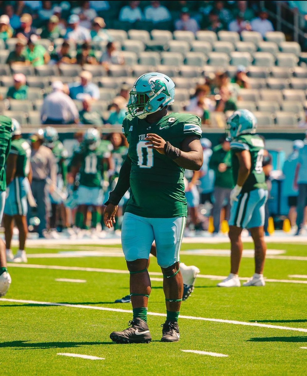 Trenton Henderson 4⭐️ Edge (@thenderson26) on Twitter photo Blessed to receive an offer from Tulane!! <a href="/CoachWilk04/">Landius Wilkerson</a> <a href="/CoachCraddock/">Joe Craddock</a> <a href="/Andrew_Ivins/">Andrew Ivins</a> <a href="/MohrRecruiting/">Brian Mohr</a> <a href="/kerrymcdowell/">Kerry McDowell</a> <a href="/CoachTyBrooks/">Tyler Brooks</a> <a href="/ChadSimmons_/">ChadSimmons</a> <a href="/adamgorney/">Adam Gorney</a> <a href="/Perroni247/">Brian Perroni</a> Blessed to receive an offer from Tulane!! <a href="/CoachWilk04/">Landius Wilkerson</a> <a href="/CoachCraddock/">Joe Craddock</a> <a href="/Andrew_Ivins/">Andrew Ivins</a> <a href="/MohrRecruiting/">Brian Mohr</a> <a href="/kerrymcdowell/">Kerry McDowell</a> <a href="/CoachTyBrooks/">Tyler Brooks</a> <a href="/ChadSimmons_/">ChadSimmons</a> <a href="/adamgorney/">Adam Gorney</a> <a href="/Perroni247/">Brian Perroni</a>