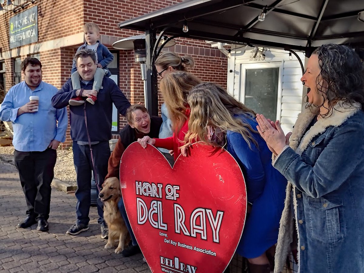 Heart of Del Ray nominations are now open!  Click here to nominate your favorite small business:  linktr.ee/visitdelray #visitdelray #heartofdelray