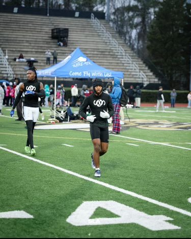 cbthomas85's tweet photo. Captures from this past weekend at The Rare Air Academy 7v7 Football Tournament located at Strawberry HS Marietta, GA. #CalebThomas(ATH) classof2026- Jax,FL. Collegiate Coaches Alert ‼️ 🏈🏃🏾💪🏾 https://t.co/Y7GX3oXkiV
