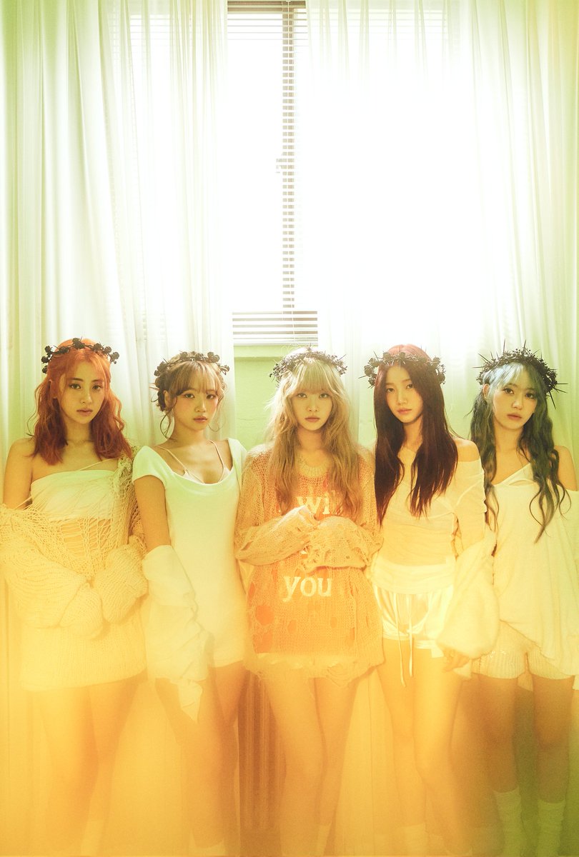 lesserafim_uni's tweet photo. LE SSERAFIM 3rd Mini Album "EASY" 
Concept Photo #1 - SHEER MYRRH

LE SSERAFIM https://t.co/FcIRKPL7K1