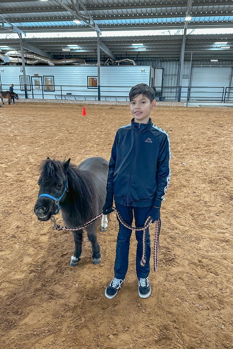 ABS West students are learning beyond the classroom with a trip to the @ReiningStrength Horsemanship center. Participants are taught riding skills, while equine-assisted learning promote development and social skills. blog.hcde-texas.org/2024/01/29/abs… @HCDESchools @J1Hutton #BeTheImpact 🐎
