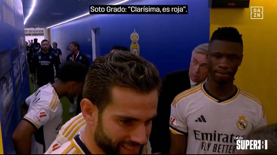BarcaTimes's tweet photo. 🚨| SCANDAL: Referee César Soto Grado admitted to Real Madrid captain Nacho in the tunnel that Rodrygo's slap on Las Palmas goalkeeper Alvaro Valles was a clear RED CARD. The conversation was caught on camera. [@DAZN_ES] 💣 https://t.co/DvyWQS9y4m