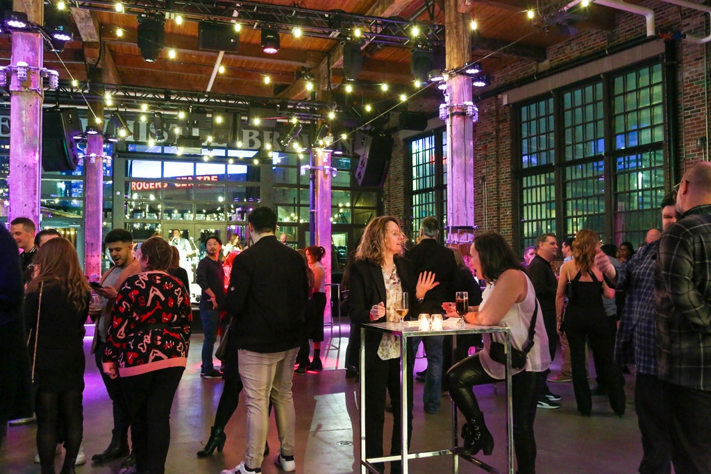 EATERTAINMENT tweet media