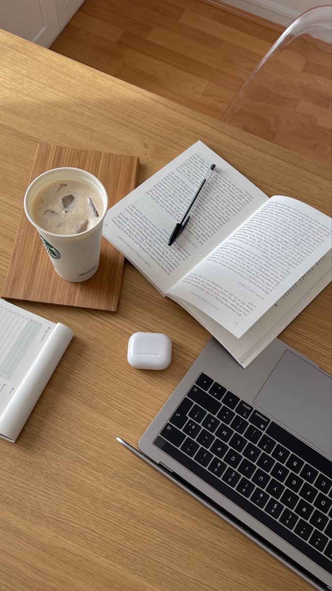 olhamimi's tweet image. Thread 📚 
Concursos públicos para 2024