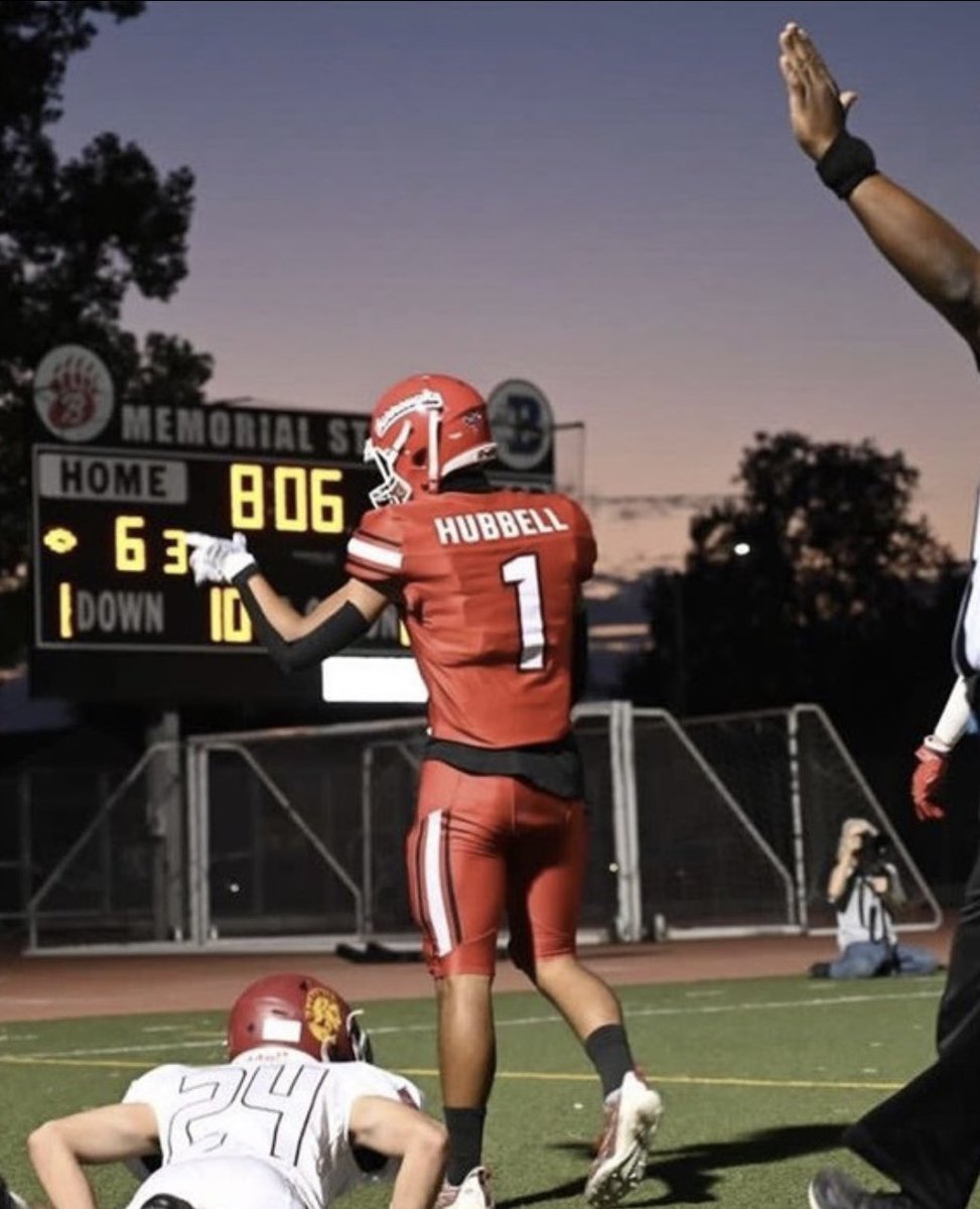 JBBearsFootball's tweet photo. Congratulations to Ethan Hubbell for being named All CIF Southern Section Div. 7 https://t.co/1Z8yLIUge1