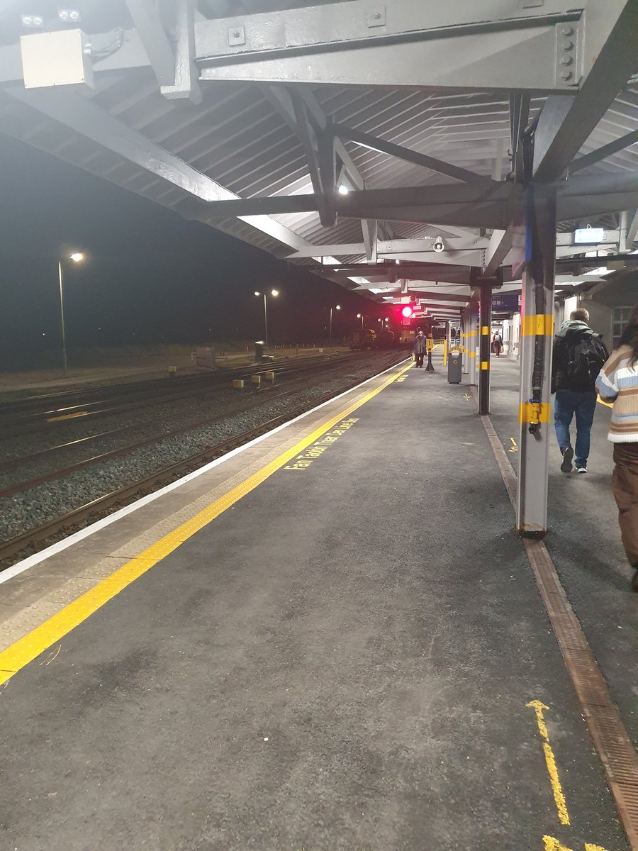 AdamCallagha10's tweet photo. Stop the Death Penalty, and send them to Limerick Junction on a Monday evening in January https://t.co/BHNsfJKCvV