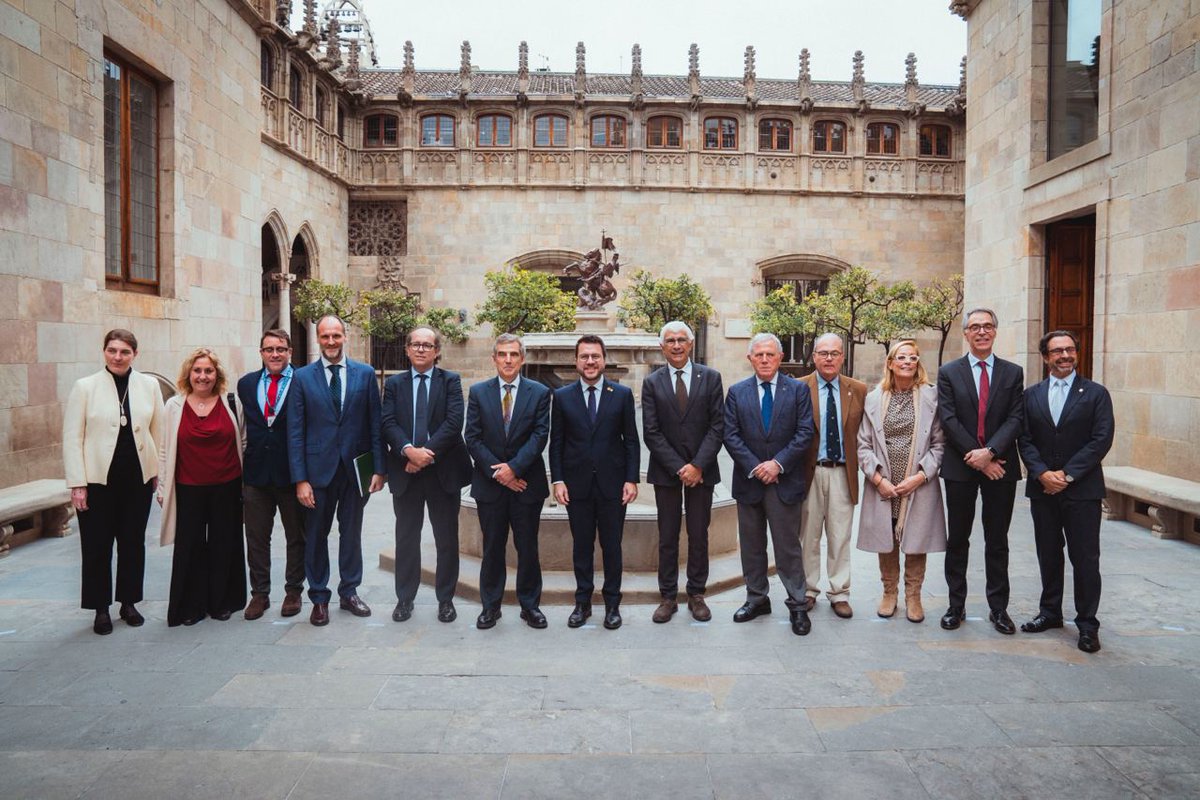 Aquest projecte ha de donar resposta a les necessitats de creixement i permetrà millorar l’atenció als pacients de l'<a href="/hospitalclinic/">Hospital Clínic</a>

Les noves instal·lacions constituiran un nou pol que ha de continuar posant a Catalunya al capdavant en l’àmbit de la salut a Europa i al món.