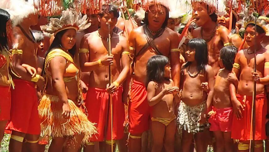 Até quando? 😡
Líder zoró recebe ameaças após invasão de garimpeiros a terra indígena situada em Rondolândia (MT).

Os criminosos afirmaram que, se sofrerem repressão por parte de agentes públicos, Alexandre Zoró terá que lidar com as consequências. 🧵