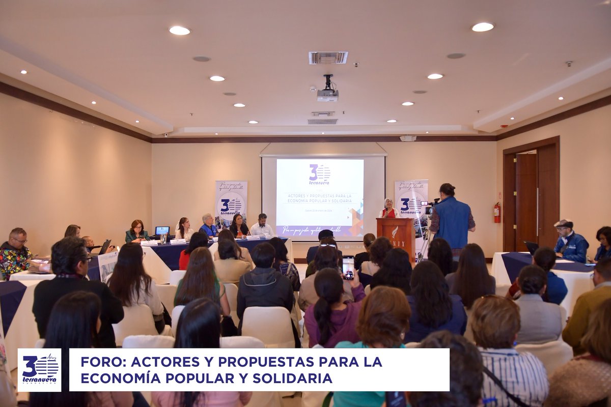 FunTerranueva's tweet photo. #Terranueva30Años l #MesaRedonda: "ACTORES Y PROPUESTAS PARA LA ECONOMÍA POPULAR Y SOLIDARIA”. Al cumplir 30 años de vida institucional compartimos el espacio de diálogo sobre la situación y perspectivas de la #EconomíaPopularySolidaria en el país. #EPS https://t.co/LwduTeWv2e