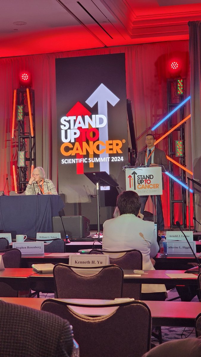 Marty Taylor, a key member of our Gastric Cancer Interception Research Team @MGH_RI makes his pitch as a Maverick Finalist @SU2C #SU2C2024Summit to further his research on LINE-1/ORF1p mechanisms