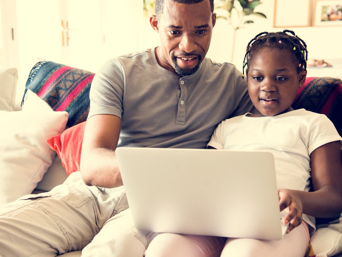 FamilyELab's tweet photo. Boost effectiveness of HQIM & reinforce classroom learning with FASTalk. Our tool equips families with high-quality curriculum-aligned activities to reinforce student learning at home. https://t.co/tzlbXPhp6n #HQIM #StudentLearningOutcomes #EdTech https://t.co/vVw04z2Pfl