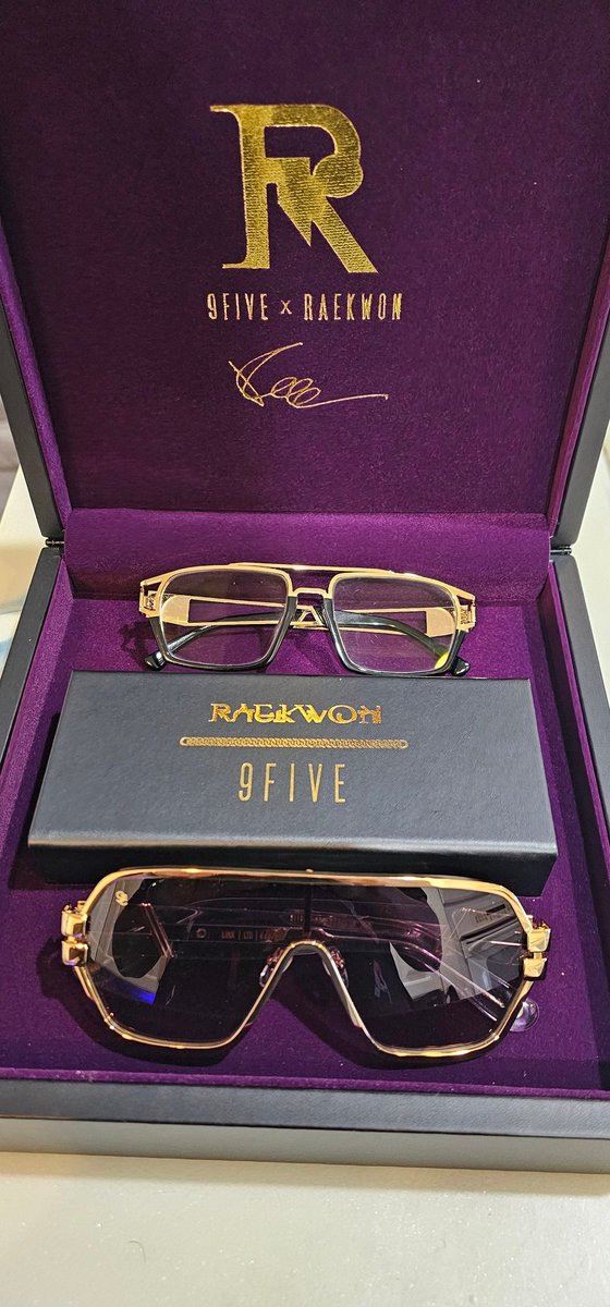 VIP_GIP's tweet image. #GotEm been rocking @9fivers for years now #9FIVE @Raekwon 🕶🔥unboxing video on the way? #YouTube #KingPin 👓 #SpecialEdition