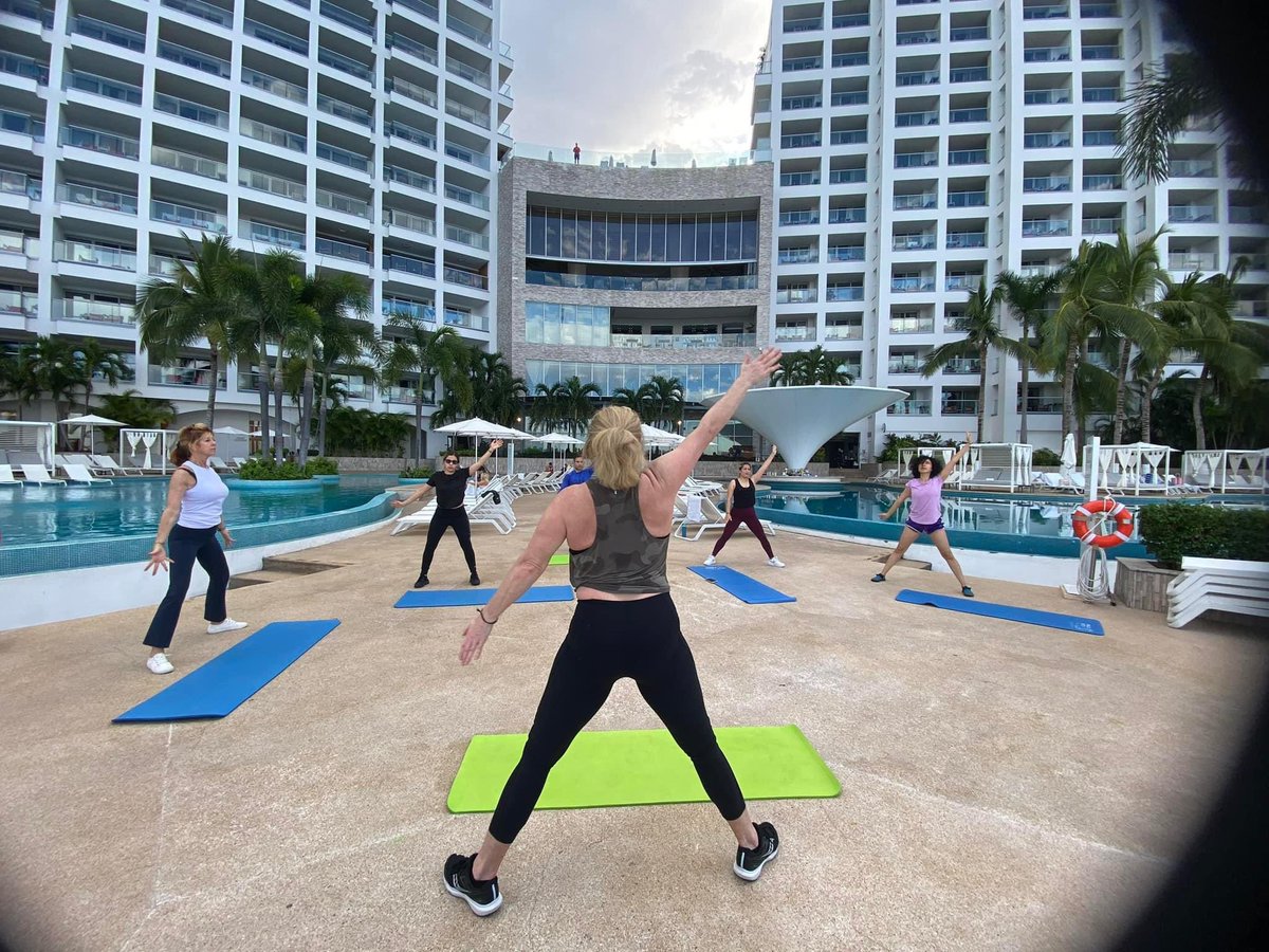 fvexchange's tweet photo. Unleash your passion for fitness and adventure! 🌟 Join the thrill at Hilton Riviera Vallarta with Fitness Vacation Exchange. 🌴✈️ Teach, travel, and turn every workout into an energizing journey! 💪🏖️ Seize the fun – where fitness meets paradise! #TeachAndTravel #FVE https://t.co/BtXB8Js6S9