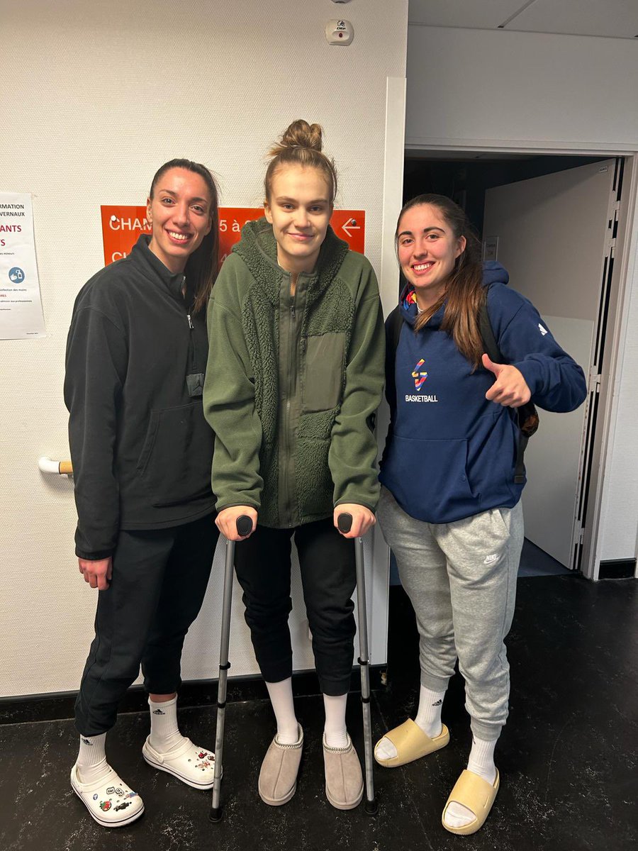 ✅ Notre Lionne 𝙅𝙪𝙨𝙩𝙚 𝙅𝙤𝙘𝙮𝙩𝙚 a été opérée avec succès aujourd’hui ! Force à elle pour les prochaines semaines de rééducation ! Tu reviendras plus forte 👊

#ASVElles #BeBold