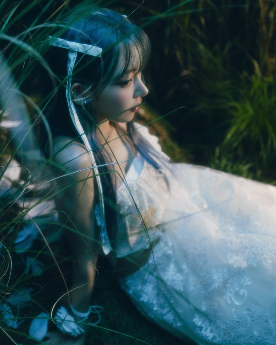 lesserafim_uni's tweet photo. LE SSERAFIM 3rd Mini Album "EASY" 
Concept Photo #2 - FEATHERLY LOTUS 

SAKURA https://t.co/PKmyouj2Rt