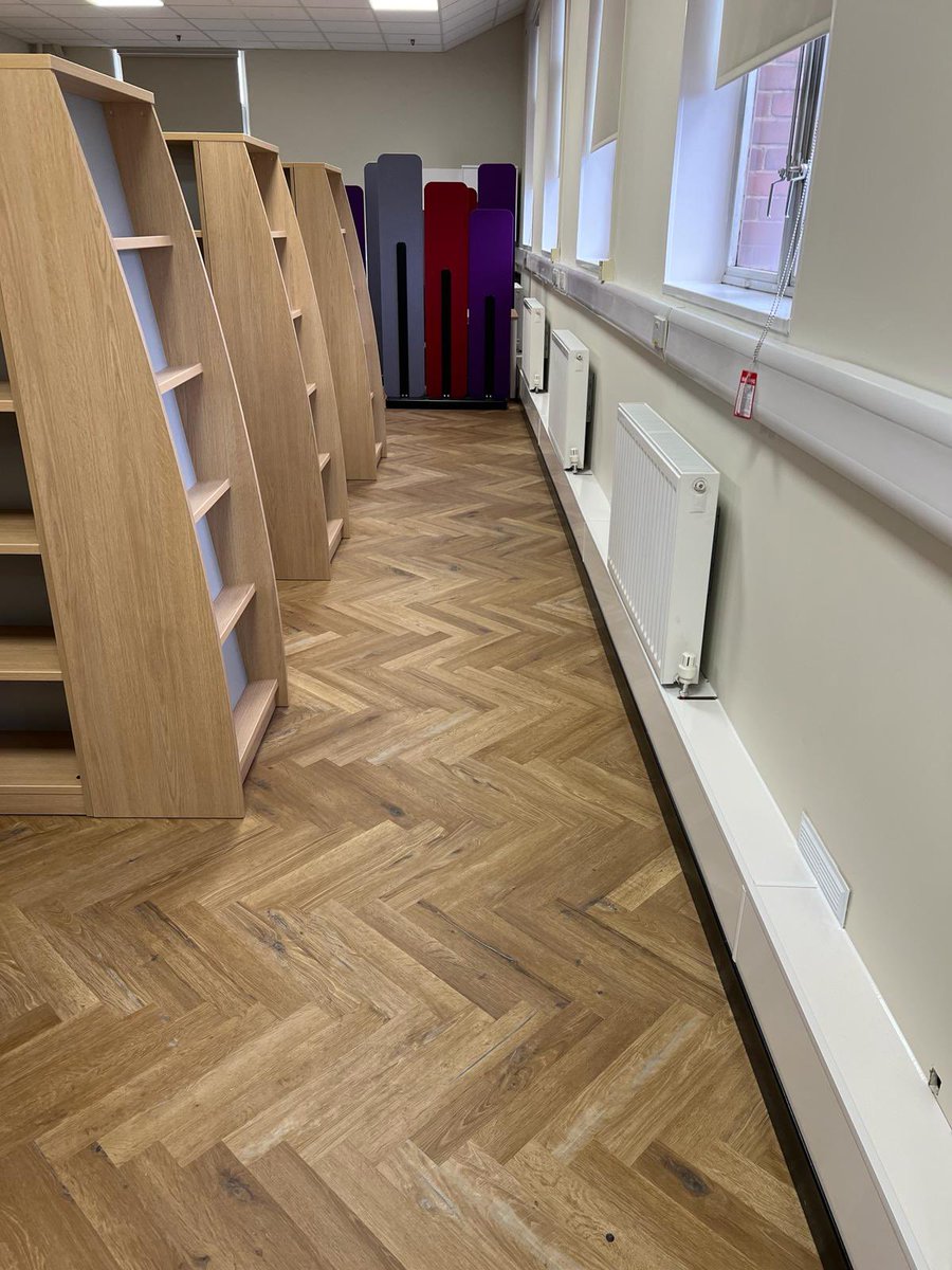 siteform_f's tweet image. Another SWEET project handed over, this time it’s for @CBRE at @CadburyUK
Using @KarndeanFloors and @Gradus_World