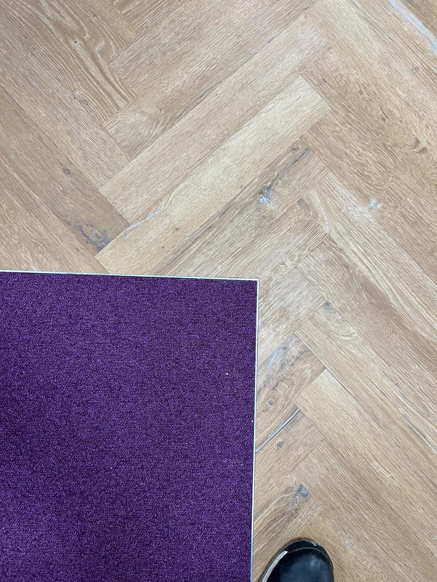 siteform_f's tweet image. Another SWEET project handed over, this time it’s for @CBRE at @CadburyUK
Using @KarndeanFloors and @Gradus_World